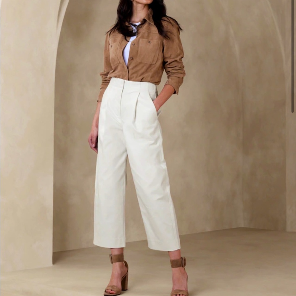BR Barrel Leg Chino